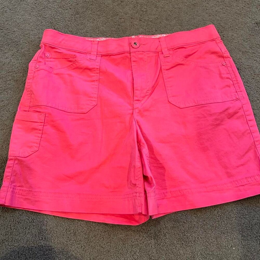 Gloria-vanderbilt Women's Pink Shorts
